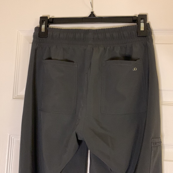 Gray Scrub Set (XS) - Picture 8 of 9